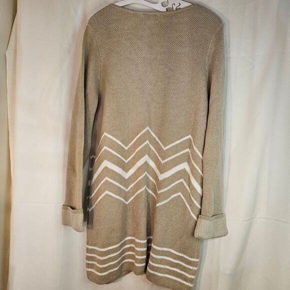 Laura Scott Sweater Size large - Picture 7 of 9